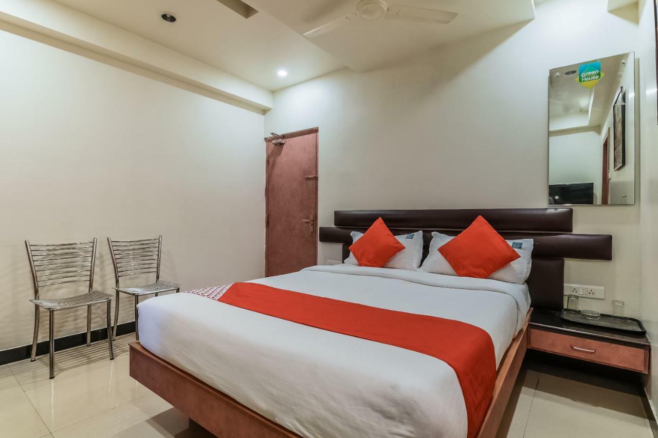 Oyo 17223 Green Guest House Visakhapatnam Extérieur photo