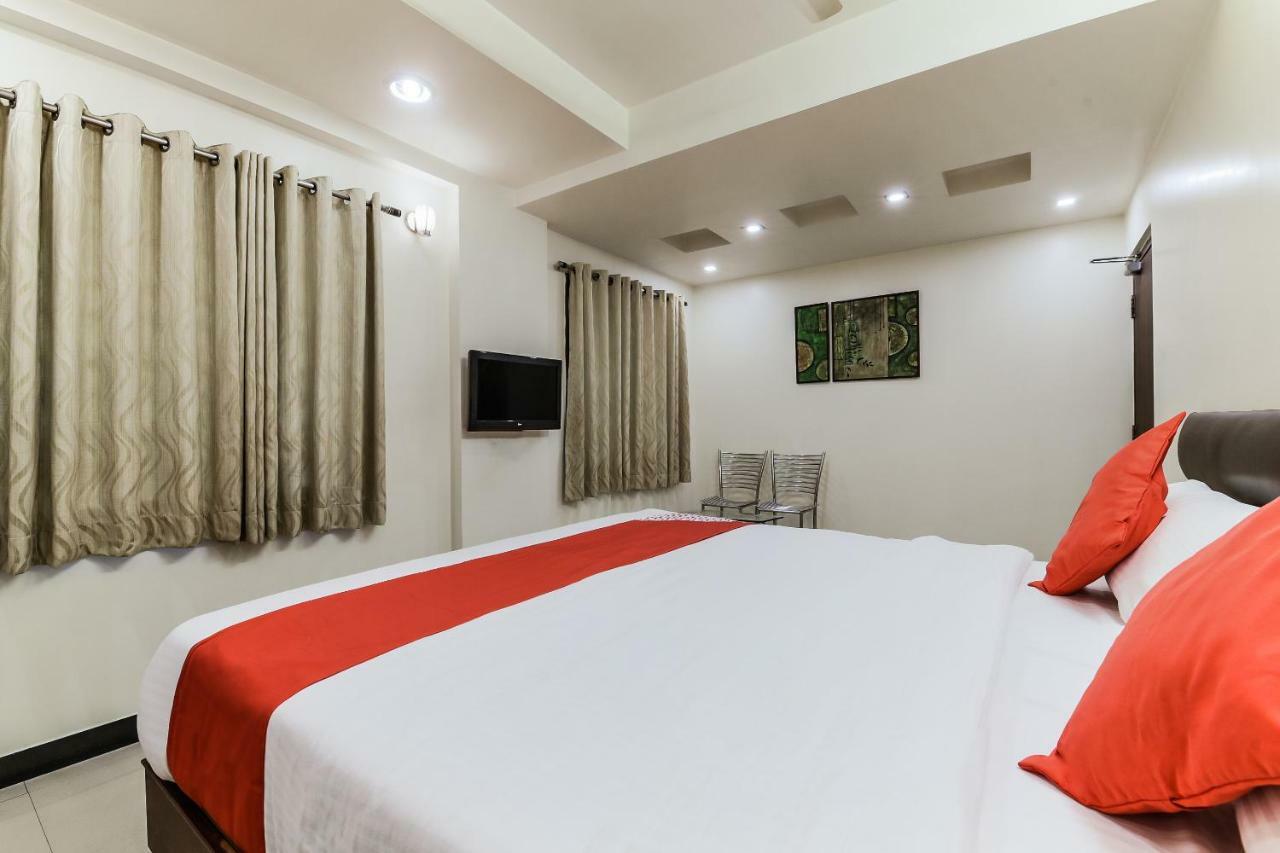 Oyo 17223 Green Guest House Visakhapatnam Extérieur photo